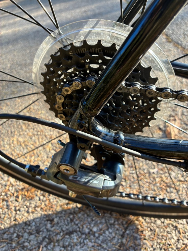 A Trek Domane AL2 hátsó váltója